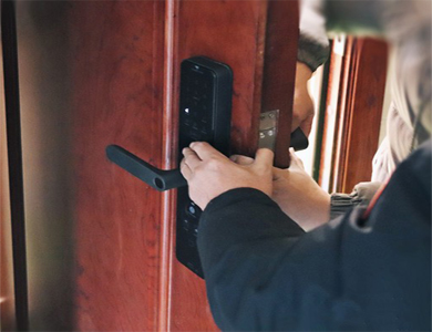 南关24小时上门开锁公司